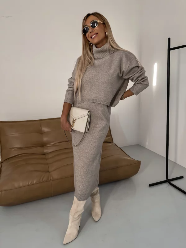 Natasha | Ensemble Robe Tricotée & Pull