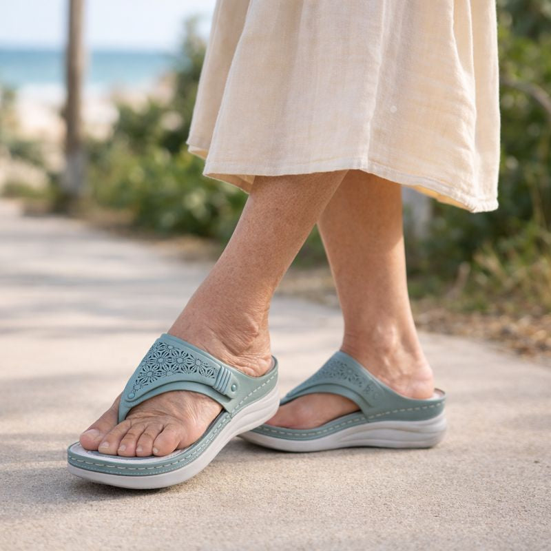 SolaceWalk | Comfort Wedges