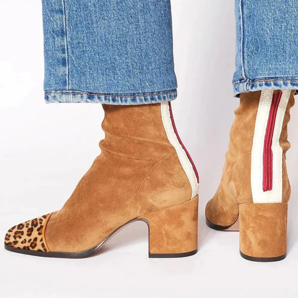 Victoria | Bottes à talons à bout carré