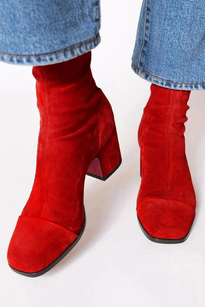 Victoria | Bottes à talons à bout carré